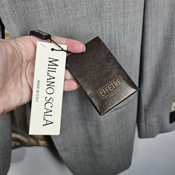 Milano Scala 100% Virgin Wool Untailored Pant Suit - Picture 5 of 14